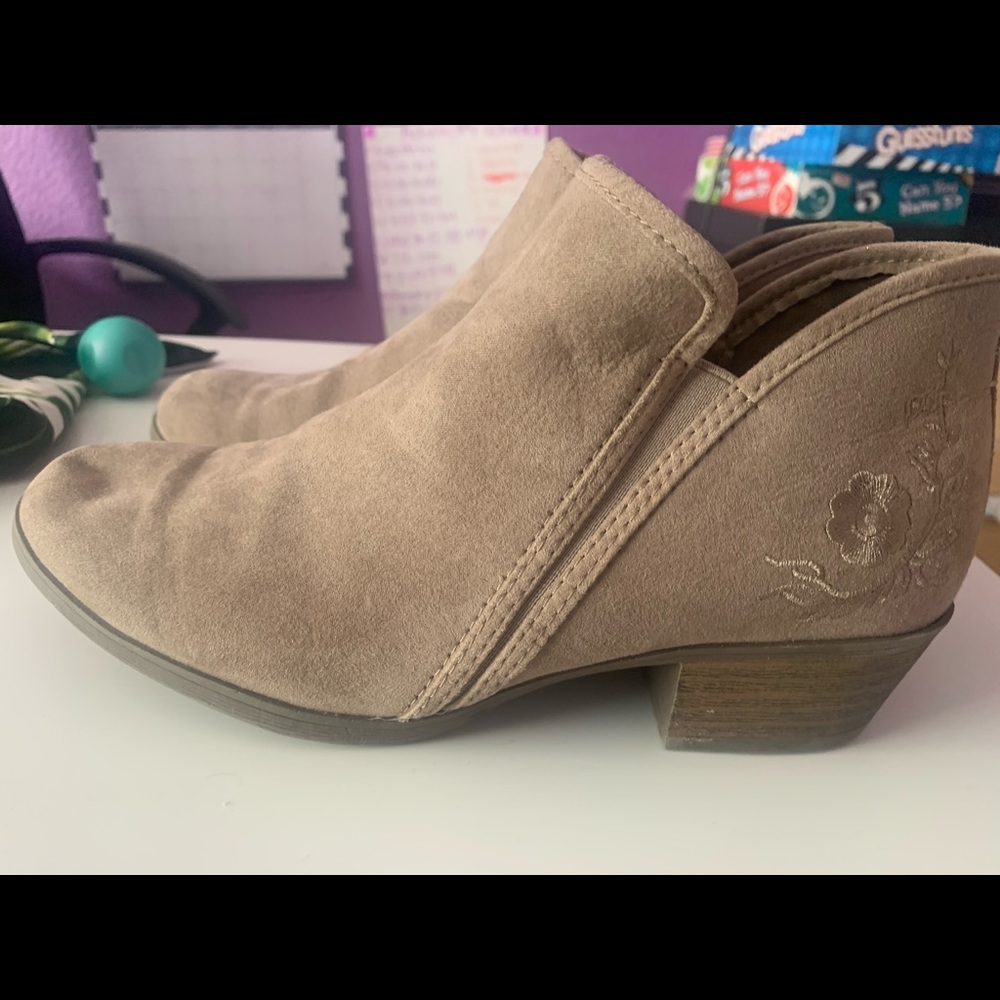 boots
